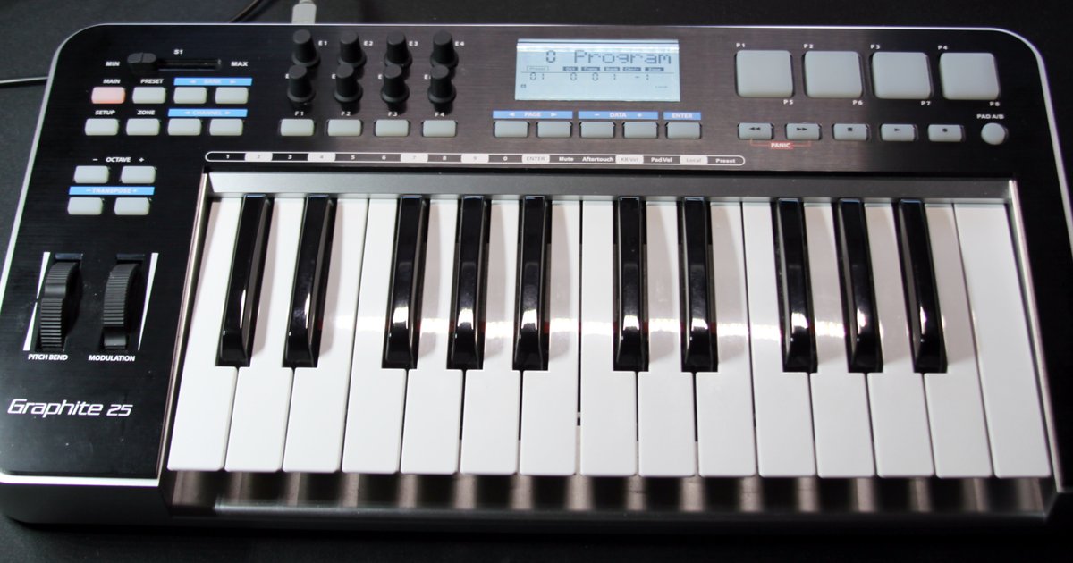 MIDIキーボードコントローラー